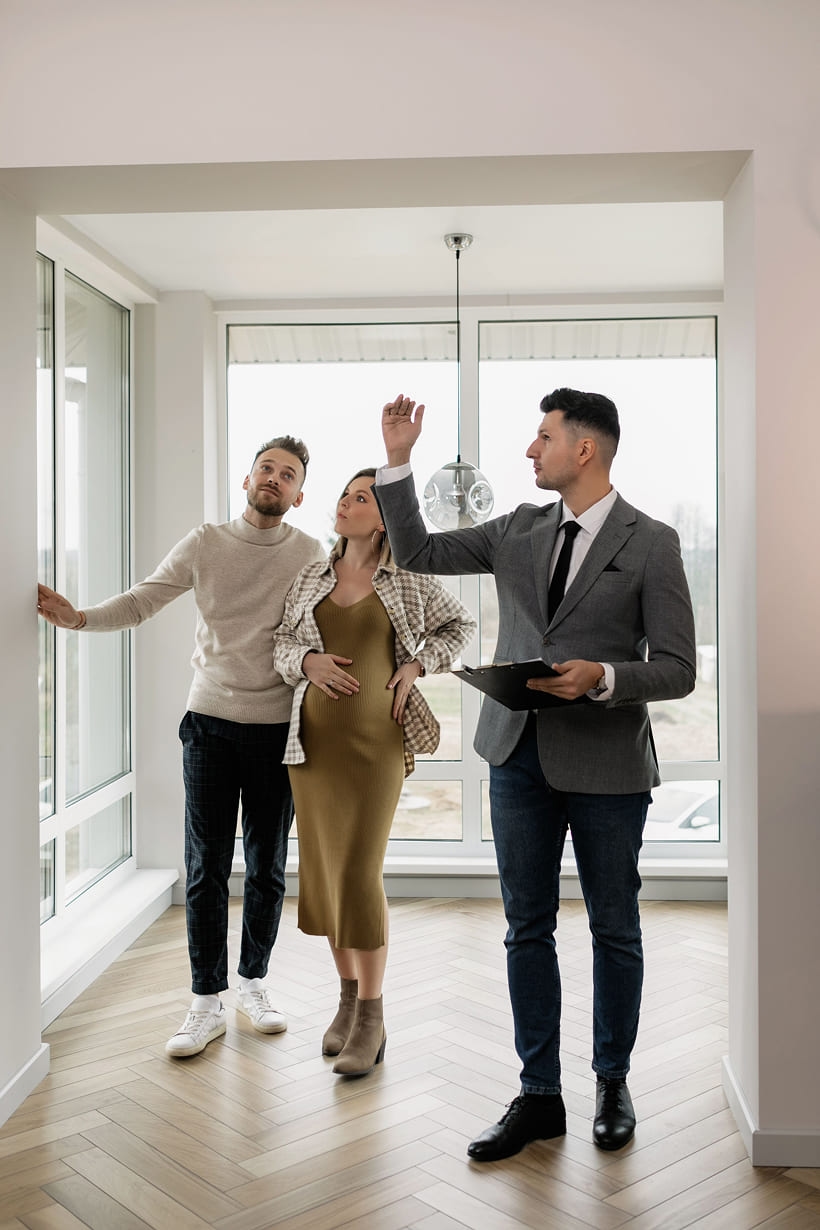 Brokers property decision context